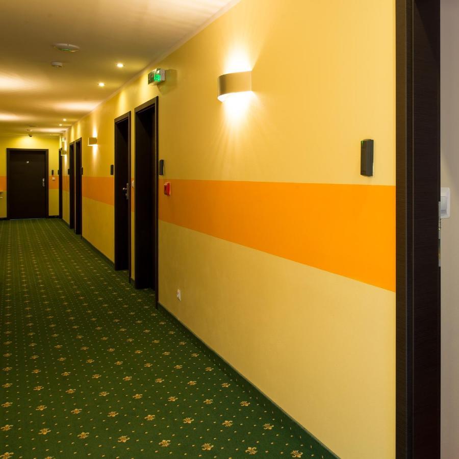 Motel Lesta Lachowka Duza Buitenkant foto